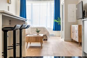 DownTown King Suite