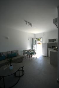 Sand Rocks Apartment