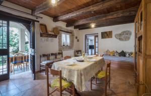 1 Bedroom Gorgeous Home In Montebuono