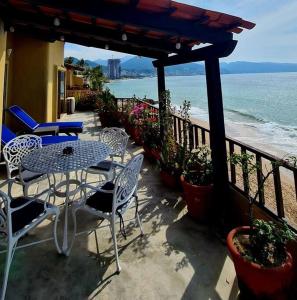 Penthouse in Los Tules with amazing ocean views