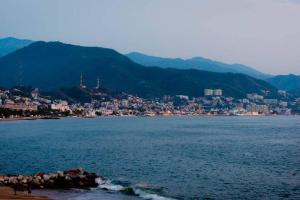 Penthouse in Los Tules with amazing ocean views