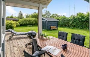 Cozy Home In Gedser With Wifi