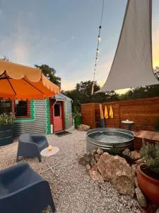 Silo House "Opal" - Manchaca