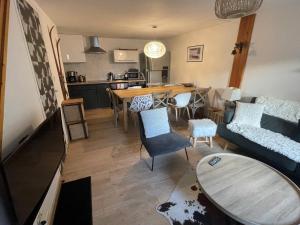 Chalets Chalet de montagne au coeur de Doucy : photos des chambres