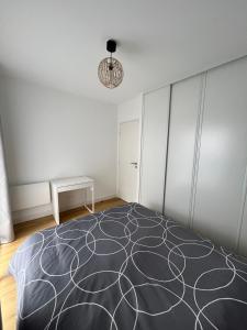 Appartements Bandol T3 a deux pas du port et des plages : photos des chambres