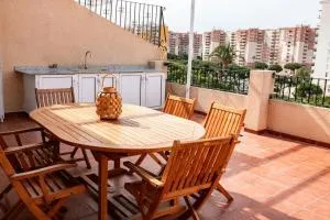 Perla de Mar - Ático con amplia terraza 40m2, piscina y parking en Playa Canet - Almarda