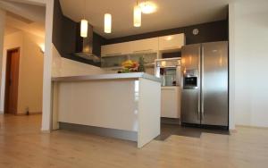 Apartments for families with children Kastel Stafilic, Kastela - 23058