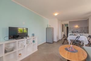 Apartments with a parking space Bilo, Primosten - 23259