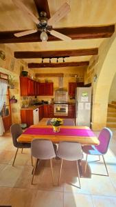 Traditional Farmhouse Central Gozo