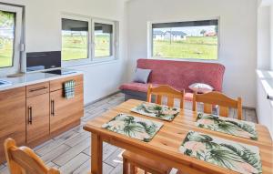 1 Bedroom Beautiful Home In Bedzino