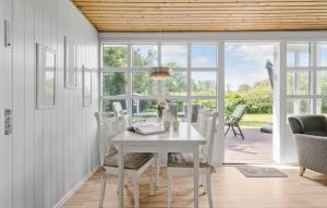 Nice Home In Store Fuglede With Wifi