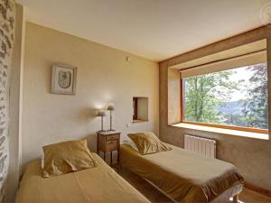 Maisons de vacances Gite confortable a Saint-Etienne, 2 chambres, terrasse, poele a granules, proche commodites - FR-1-496-38 : photos des chambres