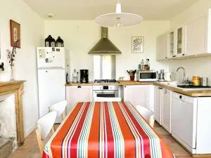 Maison typique proche plage de Kerleven et golf, calme, jardin reposant, services de conciergerie - FR-1-481-165 - Elliant