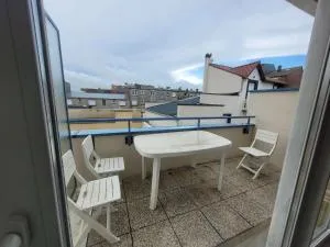 Appartement pour 6 personnes, en centre-ville, avec terrasse exposée Sud, à deux pas de la mer - FR-1-672-34 - Merlimont
