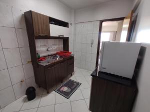 Apartamento com mobília nova 302