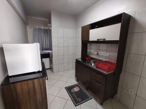 Apartamento com mobília nova 302
