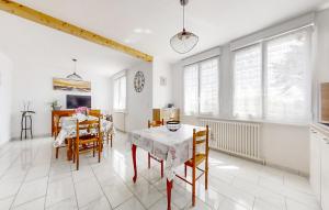 Maisons de vacances Amazing Apartment In Kerlouan With Wifi : photos des chambres