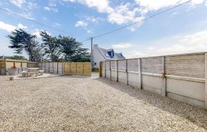 Maisons de vacances Amazing Apartment In Kerlouan With Wifi : photos des chambres