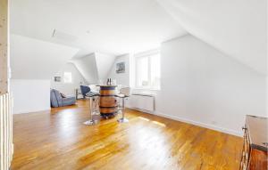 Maisons de vacances Amazing Apartment In Kerlouan With Wifi : photos des chambres