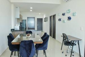 Hermoso en marina, asombrosas vistas by G P S rentas