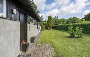 Cozy Home In Sydals With Wifi