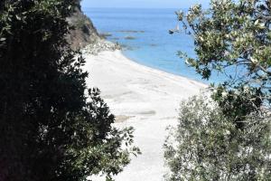 Ovrios Stone House Pelion