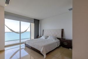 Apartamentos en Edificio H2 Bocagrande Cerca al Mar