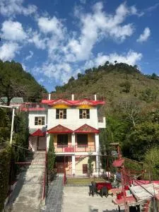 KD Resort - Banikhet