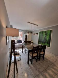 CityGem -Mendoza Centro- capacidad de 1 a 5 huéspedes - recibimos tarjetas