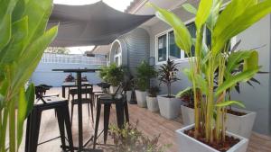 曼谷辉煌 旺中带静 带庭院的3个房间独立别墅 预订5天以上提供免费接机一次