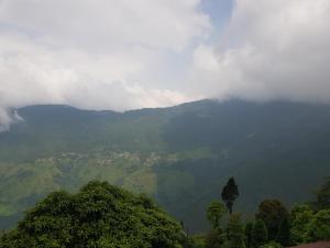 Mountain valley home stay