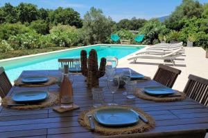 Villas Villa Olmeccia piscine 14 m, clim, plein Sud : photos des chambres