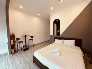 Căn Hộ 1 Phòng Ngủ Nhìn Ra Sông (One-Bedroom Apartment with River View)
