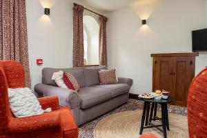 Watermouth Castle, South Court Apartment