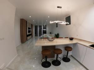 Maison moderne à Bièvres - Paris 12 kilomètres, Versailles 8 kilomètres