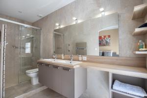Appartements Au coeur de l-Isle : photos des chambres
