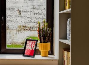 Bohemian Hideaway Historic Center Sofia Parking