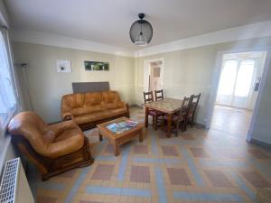 Maisons de vacances gite iaorana - maison en centre ville : photos des chambres
