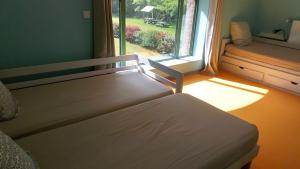 Auberges Ostal Scrignac - Gite d-etape de la Gare : photos des chambres