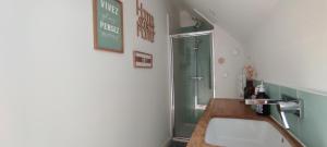 Maisons de vacances Cadre Verdoyant & Plage a Pied, au calme : photos des chambres