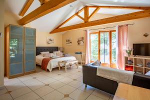 Maisons d'hotes Gites du Caylar - Chambres et Appartments : photos des chambres
