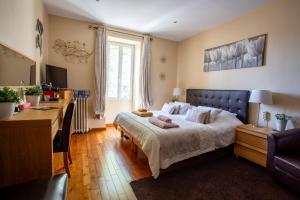 Maisons d'hotes Gites du Caylar - Chambres et Appartments : photos des chambres