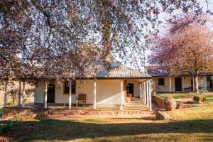 Country Farmhouse - Mutton Falls Tarana