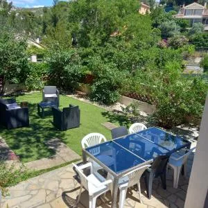 Villa à Marseille dans un cadre bucolique - La Panouse