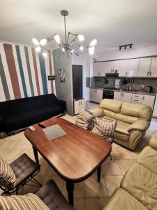 Art Apartment Crystal