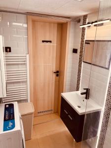 Ernesto 17 with FREE PARKING possibility