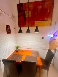 Ernesto 17 with FREE PARKING possibility