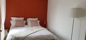 B&B / Chambres d'hotes Saint Jo Verte, chambre d- hote Quartier Beaujoire Parc des expositions Parc Floral : photos des chambres