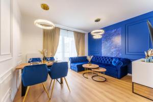 Sunset Resort V, Nadmorska 100