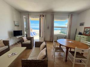 Maisons de vacances Maison sur la plage front de mer : photos des chambres